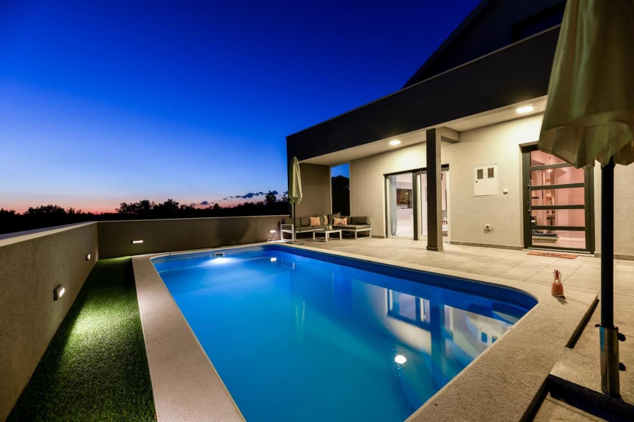 Luxurious Villa Natali Pridraga Eksteriør billede